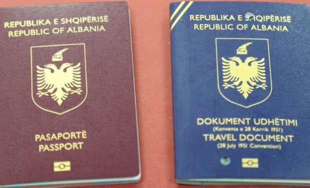 pasaporta shqiptare per refugjate