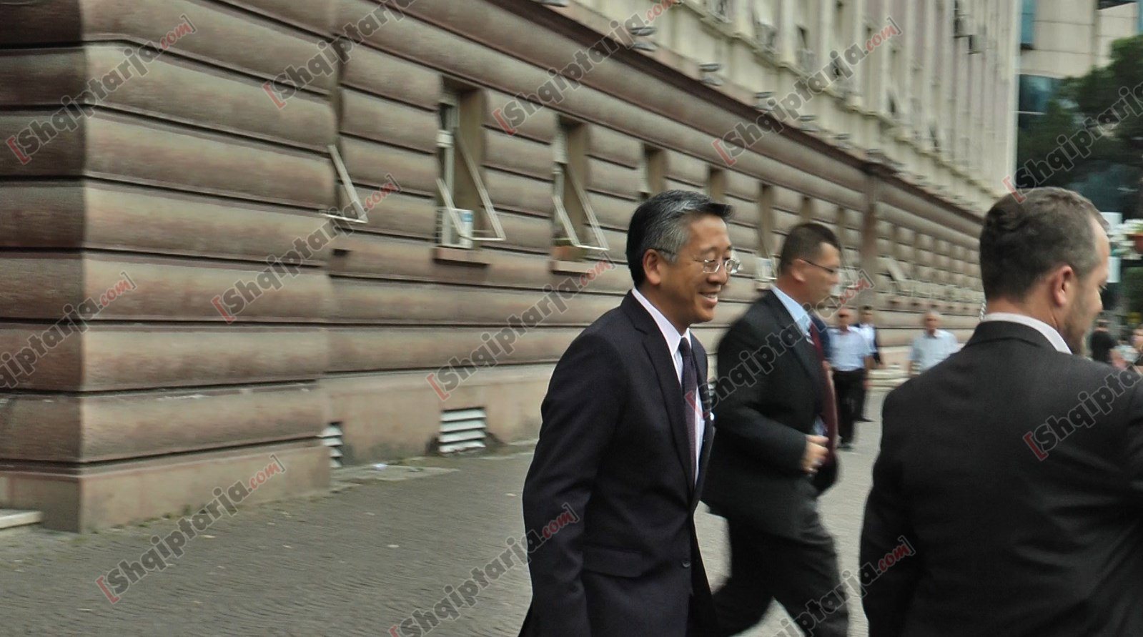 ambasadori lu te meta