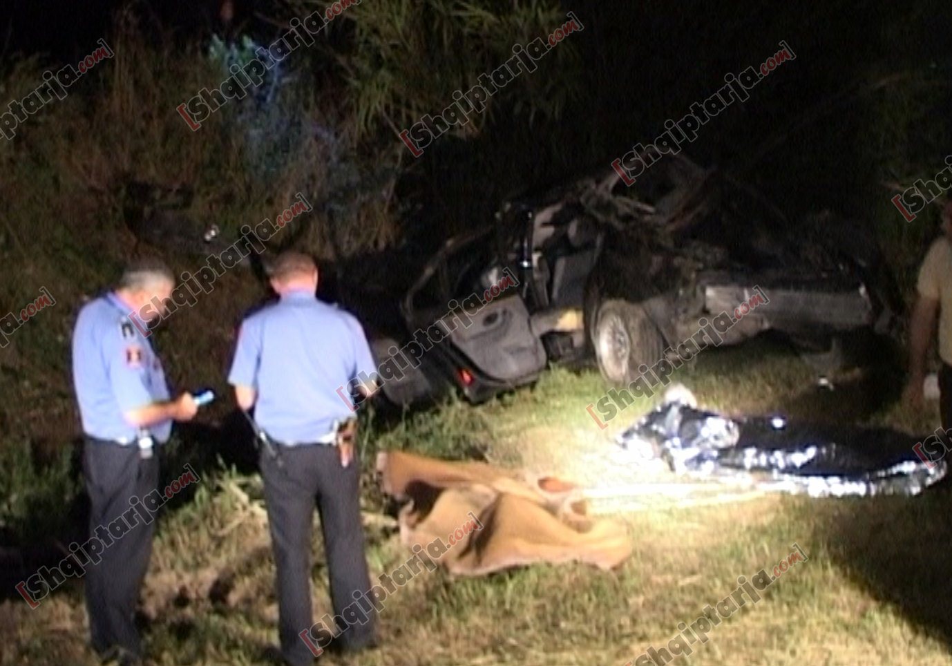 makina lezhe me logo