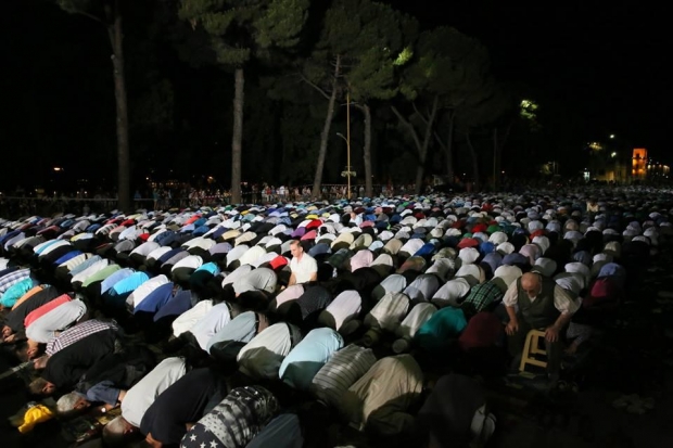 nata e kadrit tirane 