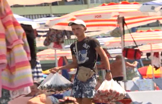 femijet shesin ne plazh