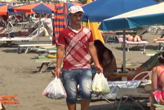 femijet shesin ne plazh