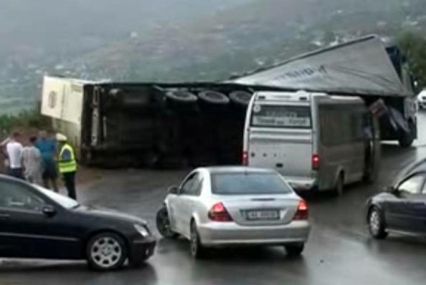 aksidenti qafe thane