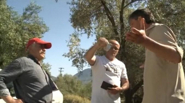 polici grek igumenice gazetari italian 