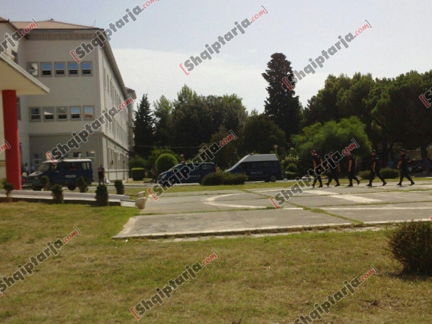 spitali ushtarak renea