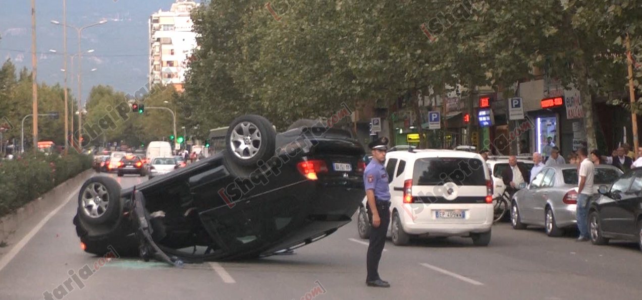 aksident rruga kavajes