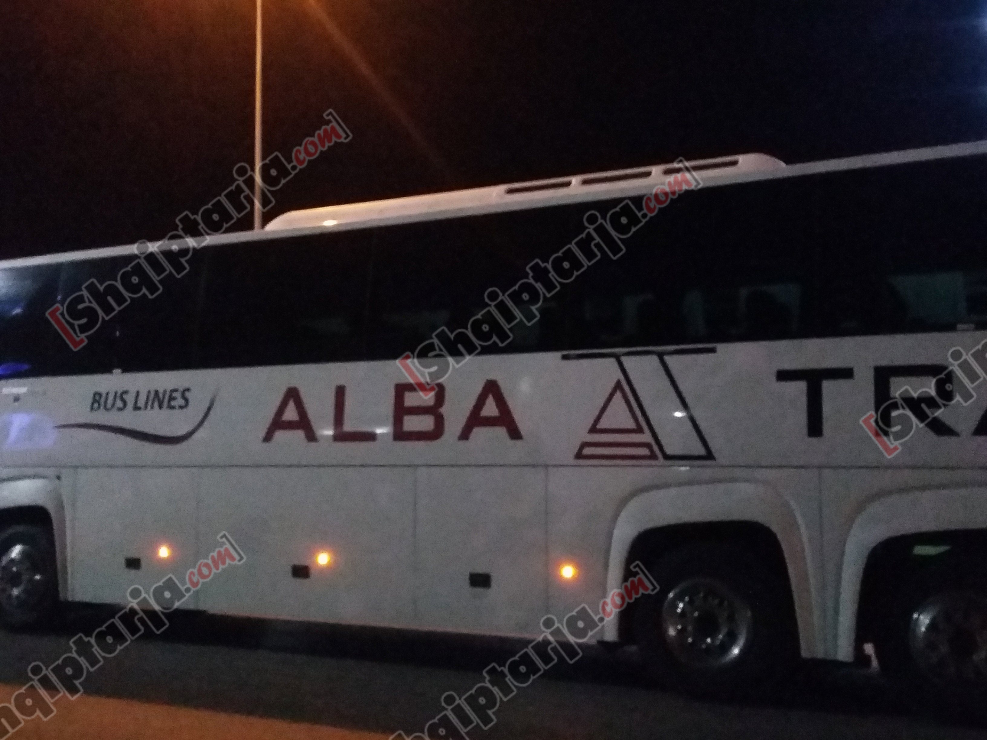 autobosi goditet me gure