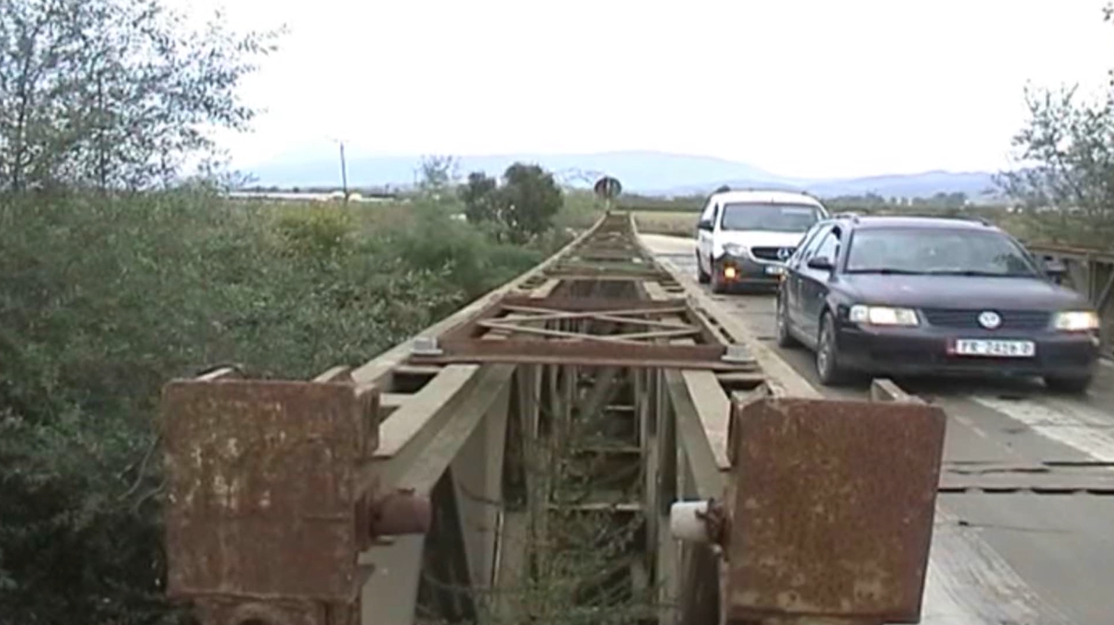 ura mbi lumin gjanica