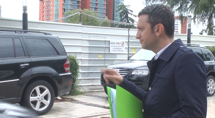 remzi hoxha peticioni