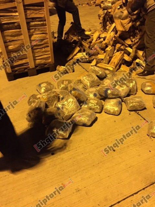 droga e kapur ne port ne maune