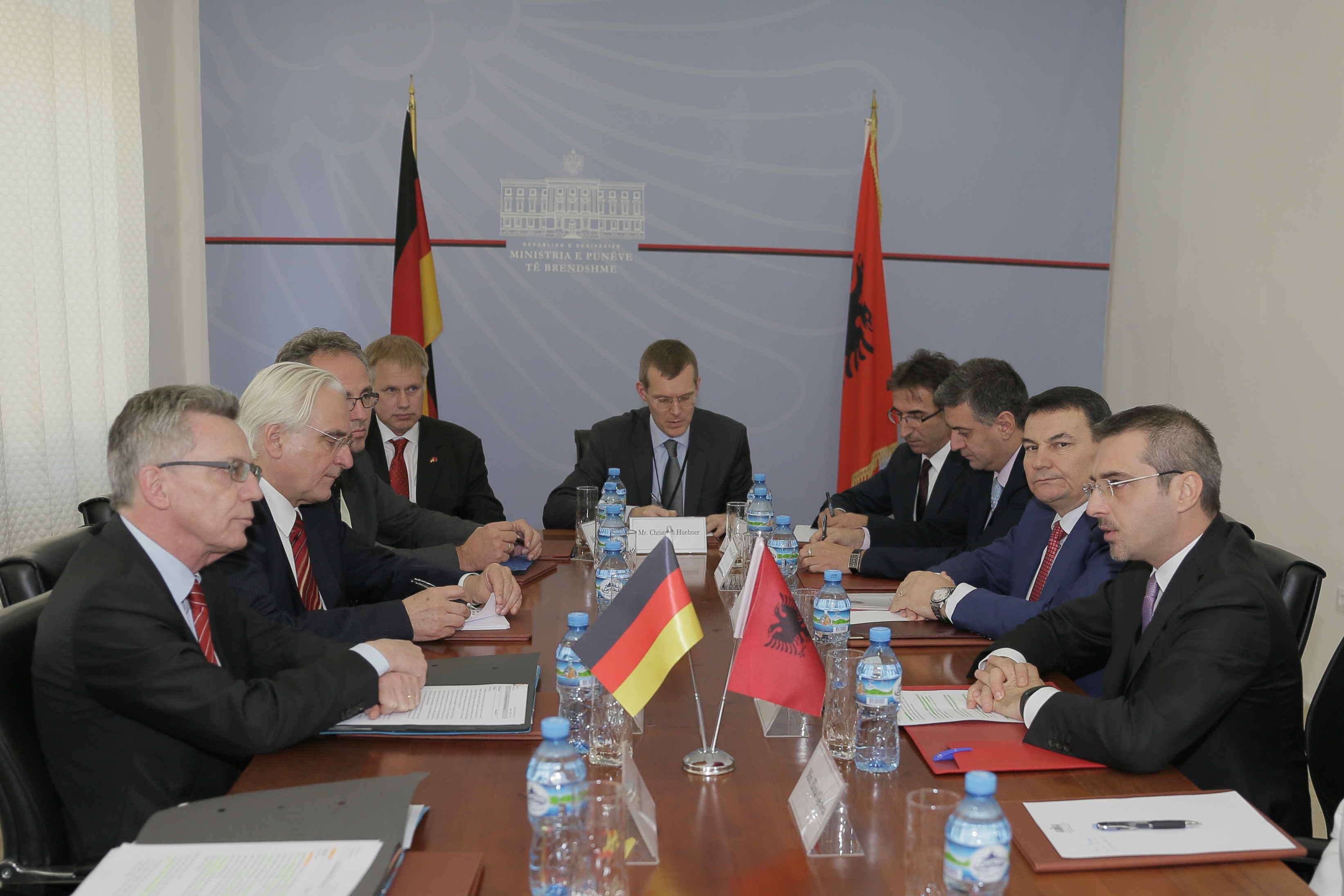 tahiri dhe de mazieri