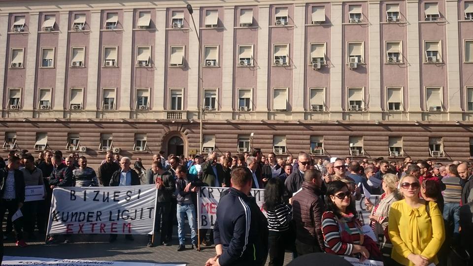 protesta tregtareve te kryeministria
