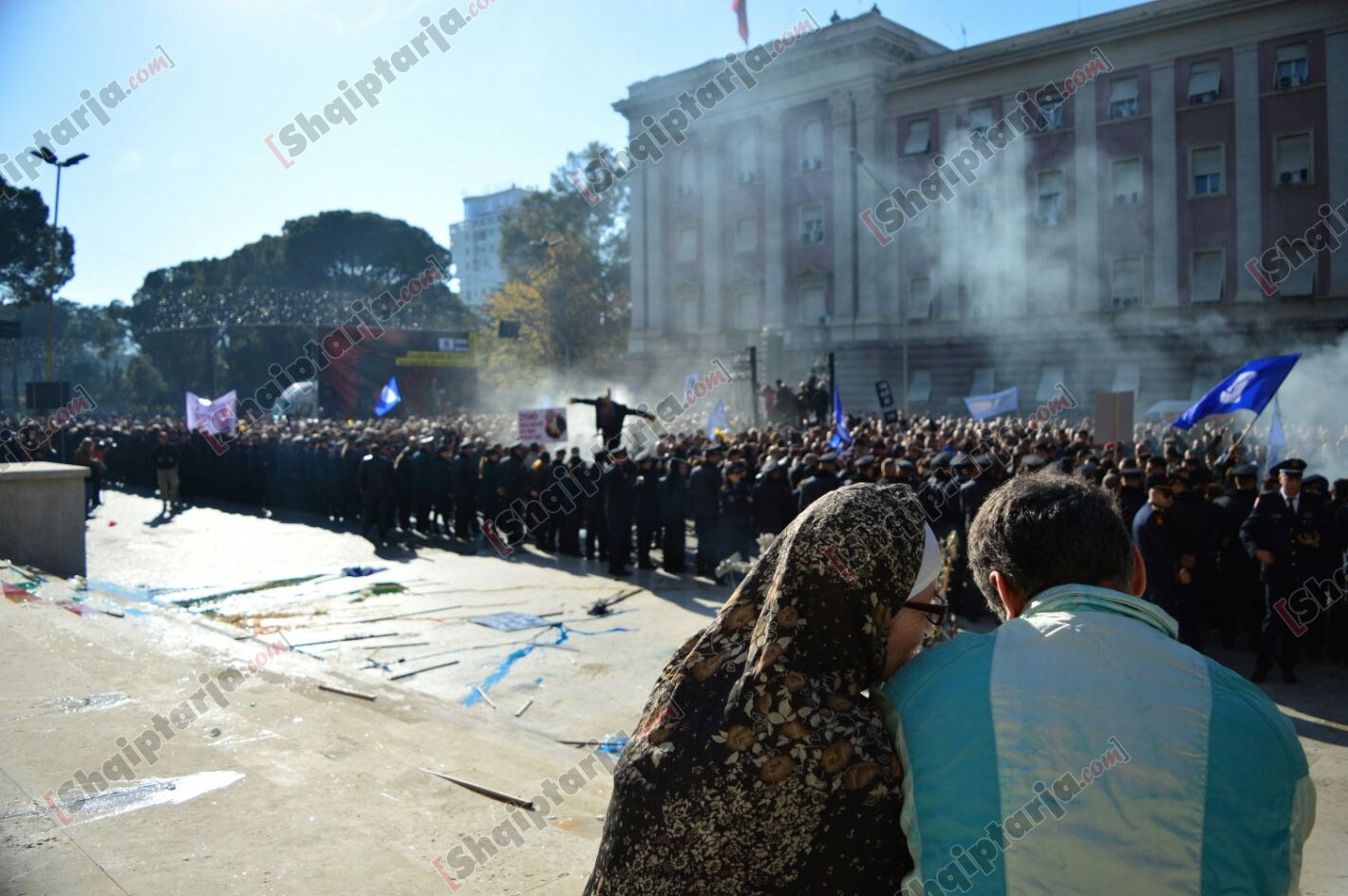 protesta opizites 8 dhjetor