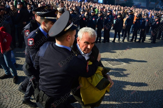 ndue zeka protesta e pd 