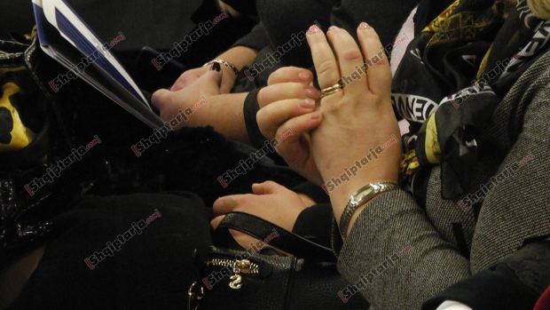 lluksi gjyqtareve shqiptare