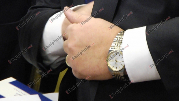 lluksi gjyqtareve shqiptare