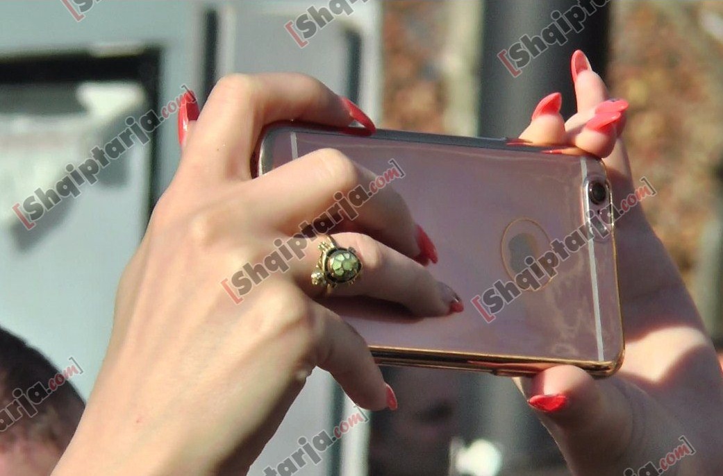 protesta e pd me logo