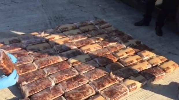 Durrës, policia sekuestron 69 kg kanabis, arrestohet Klajdi Toçi 26 vjeç