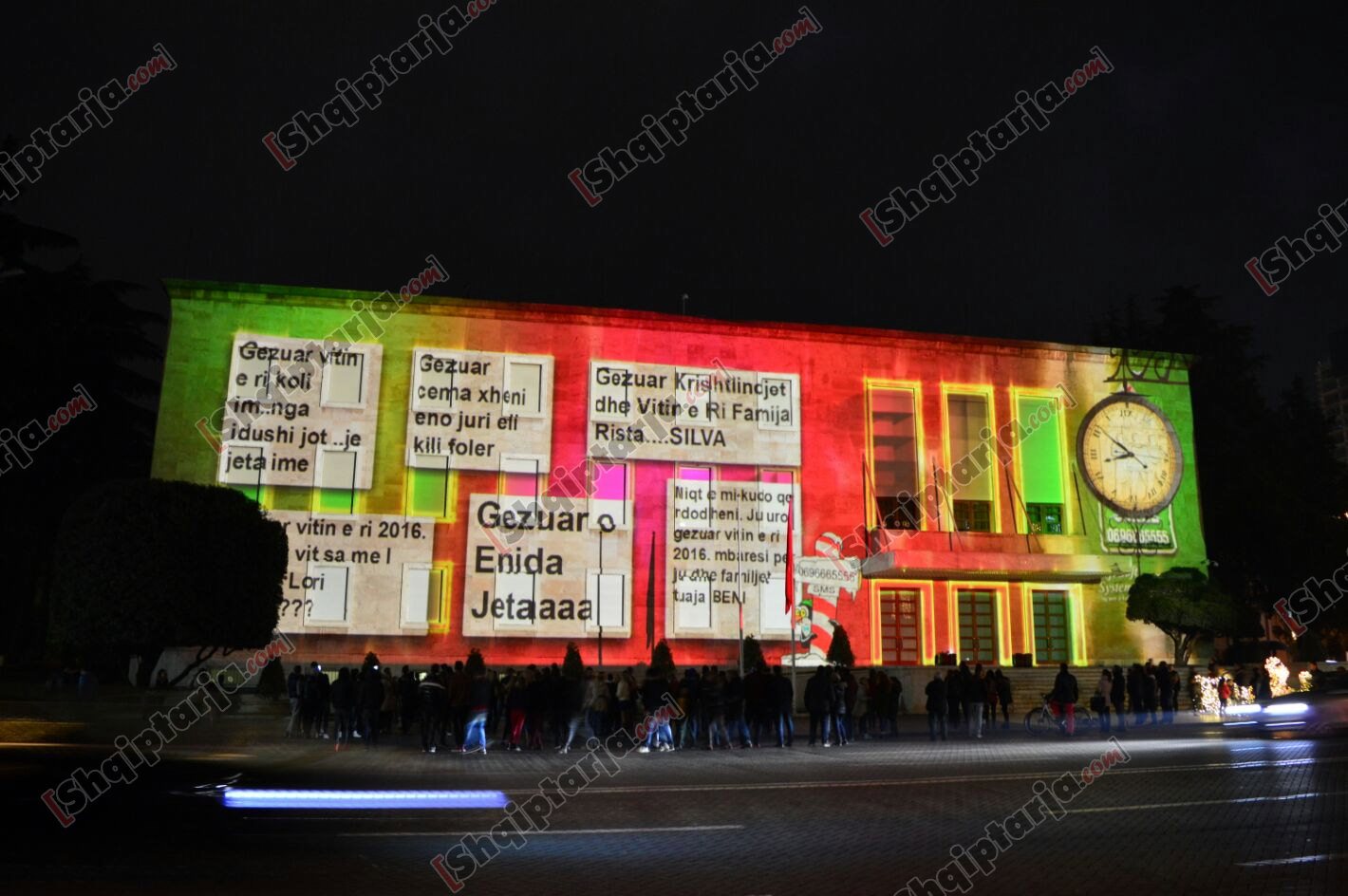  FOTO mesazh te kryeministria 