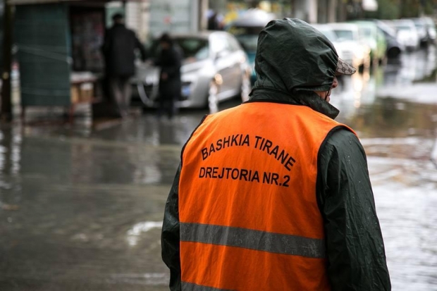 bashkia e tiranes ne aksion permbytjet