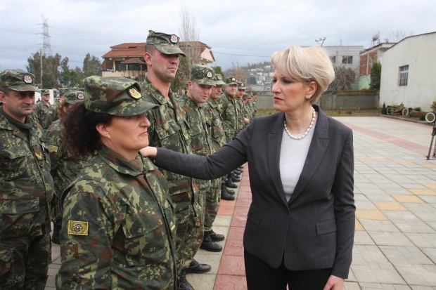 mimi kodheli ushtarak 