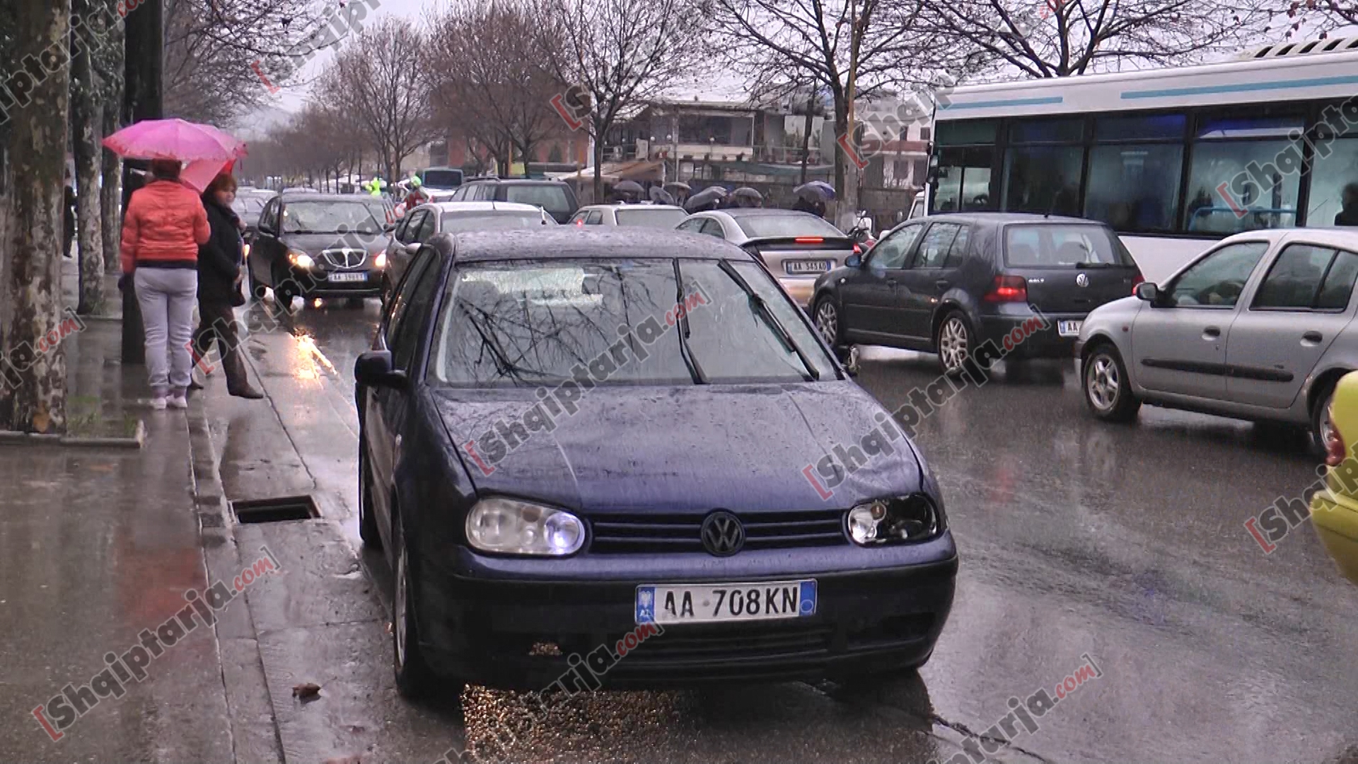 aksidenti misto mame