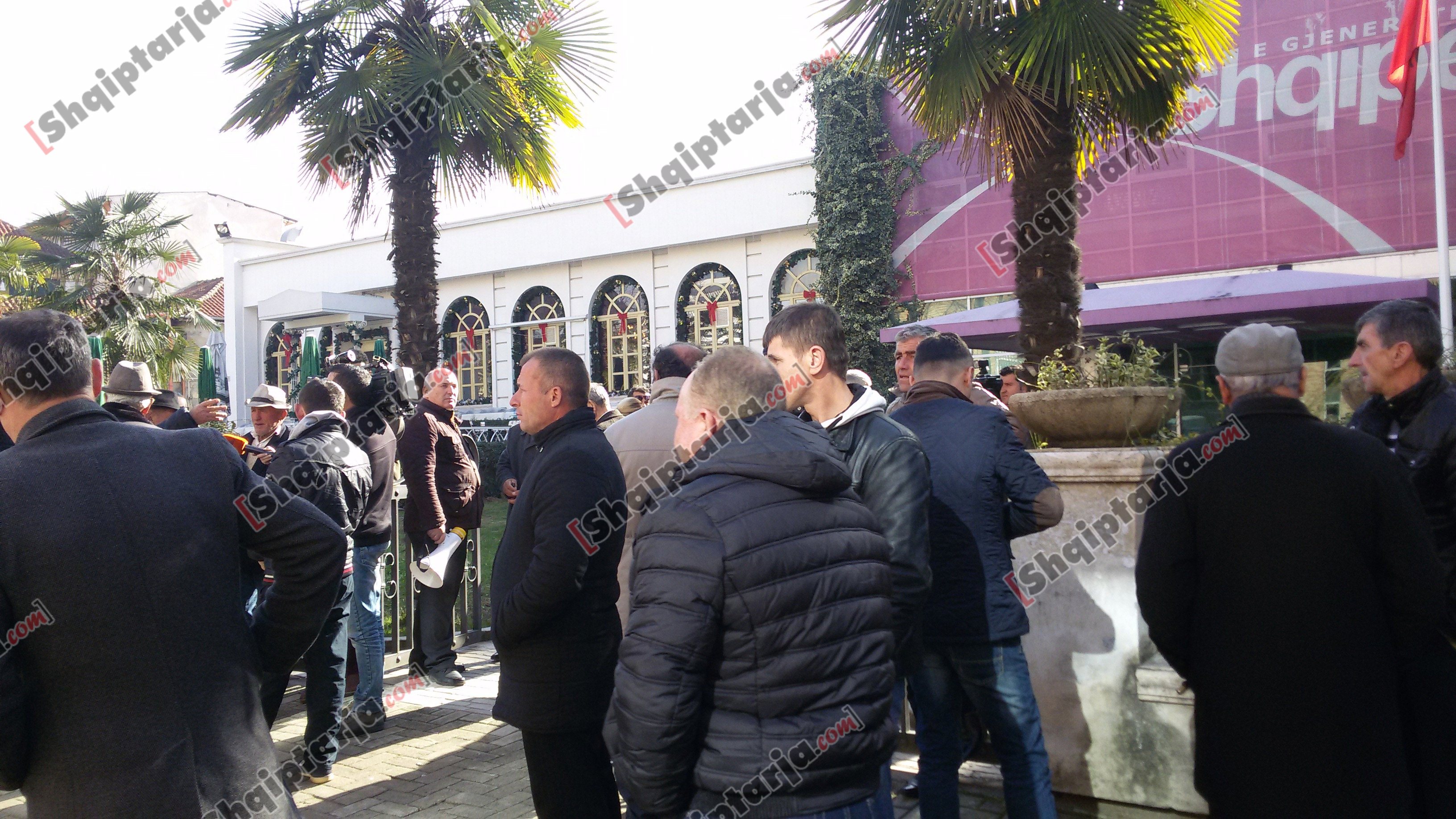 protesta te ps me logo