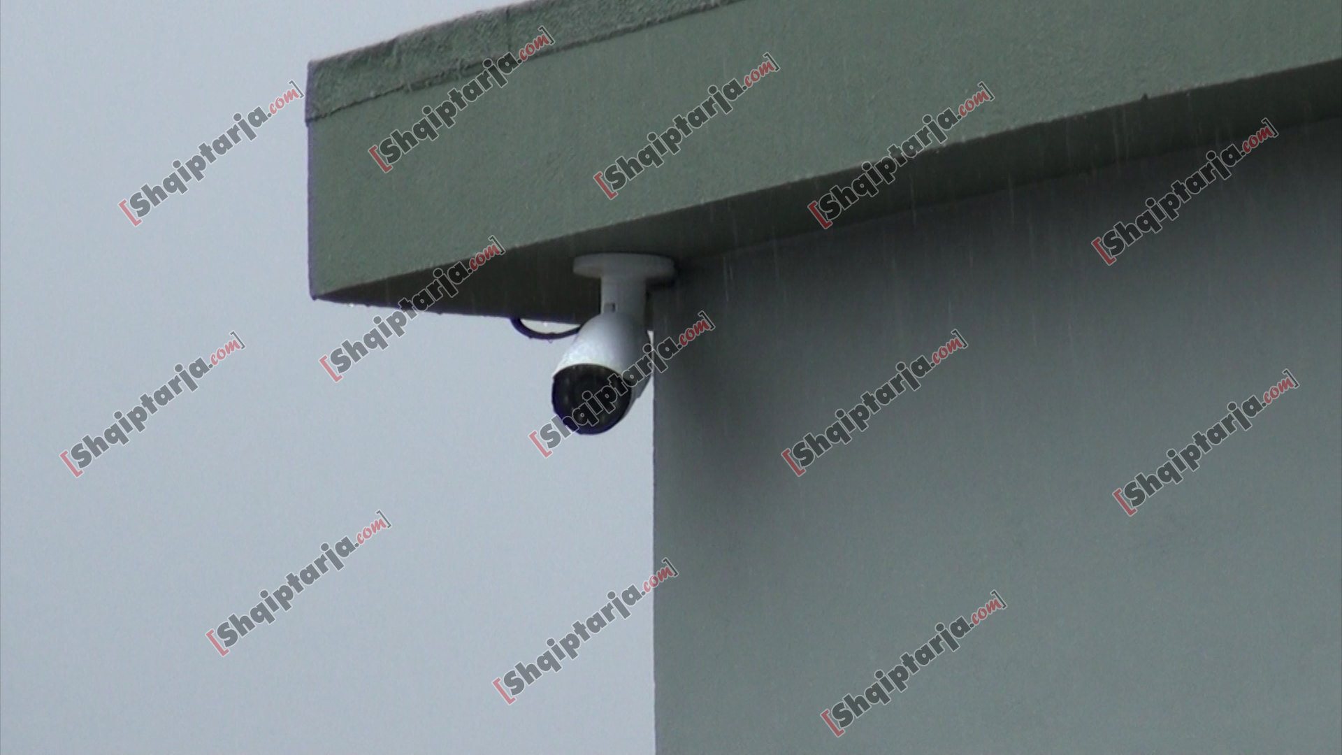 kamerat e sigurise lokali elbasan