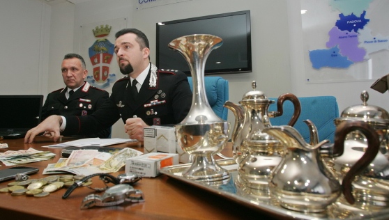 banda shqiptareve itali denohen