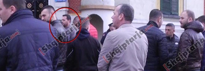 shoferi florenc hoxhes