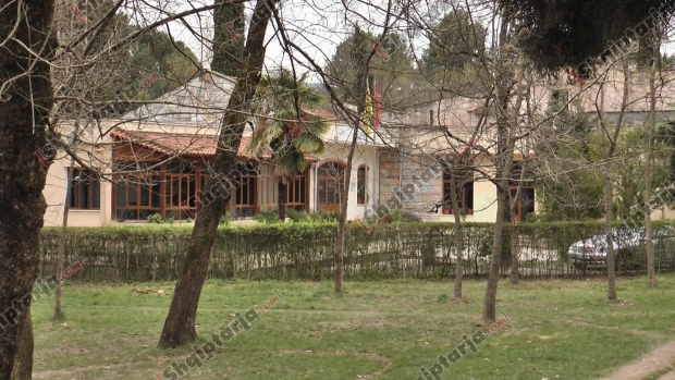 foto liqeni artificial