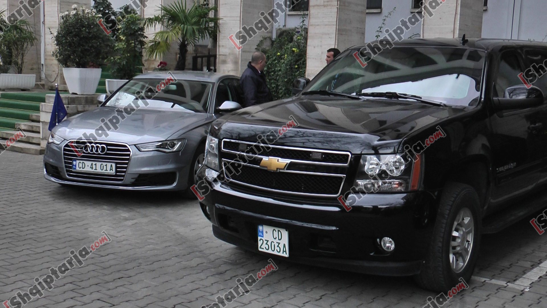 makinat e ambasadaoreve