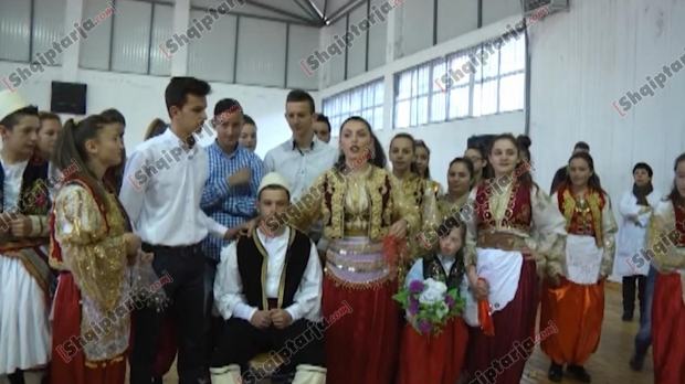 lazarati promovon kulturen