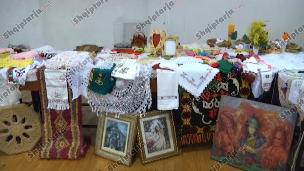 lazarati promovon kulturen