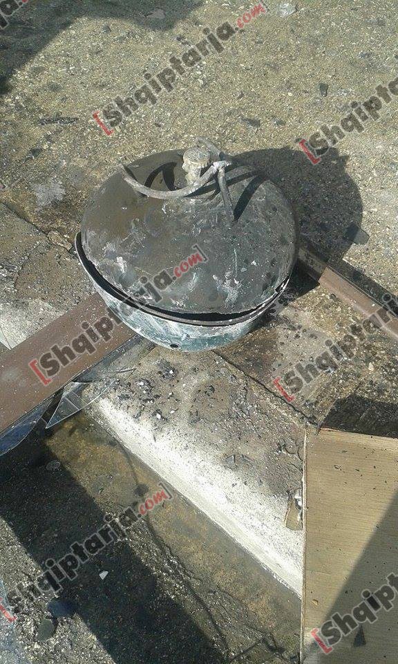 bombola shkolla partizani