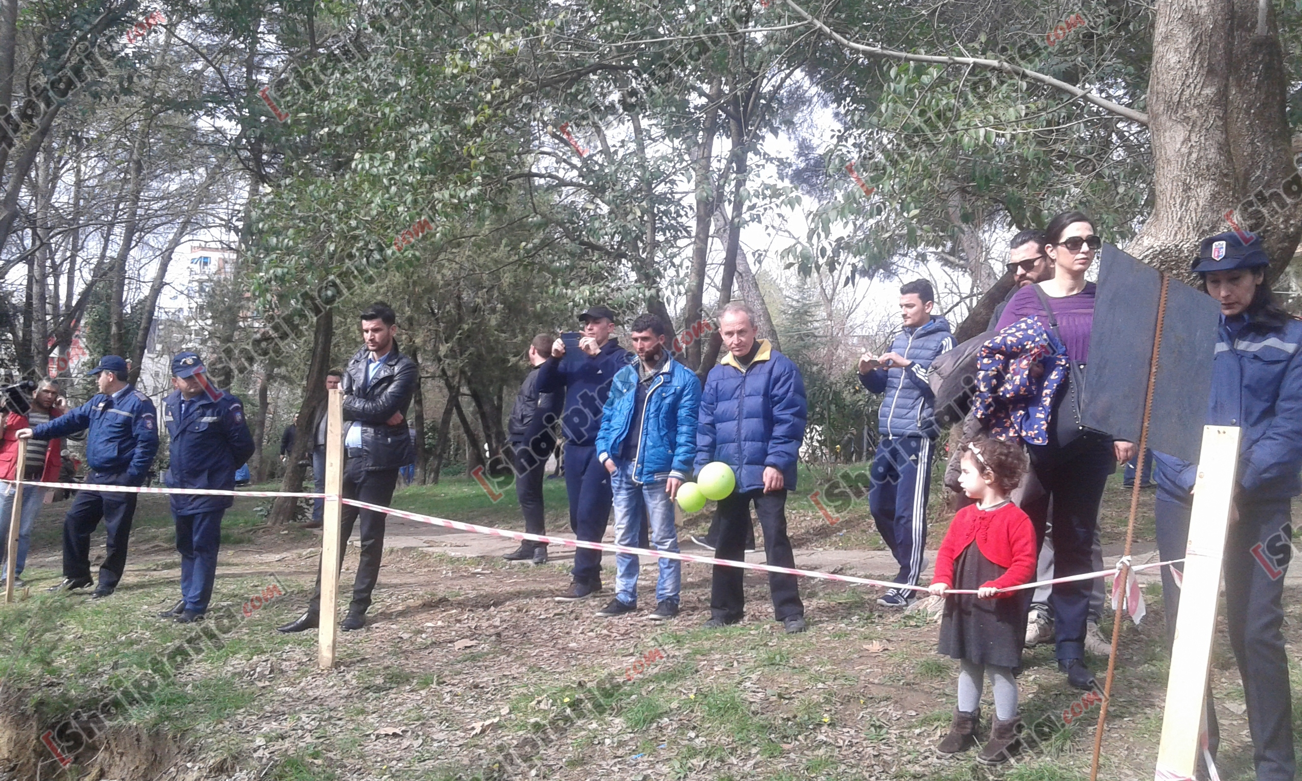 shoqeria civile duke mbjelle peme