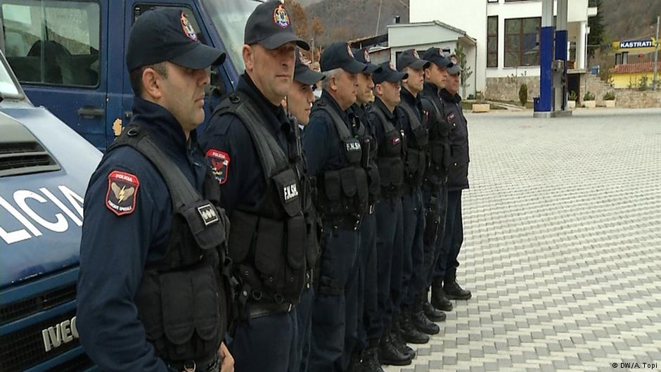kufiri policia