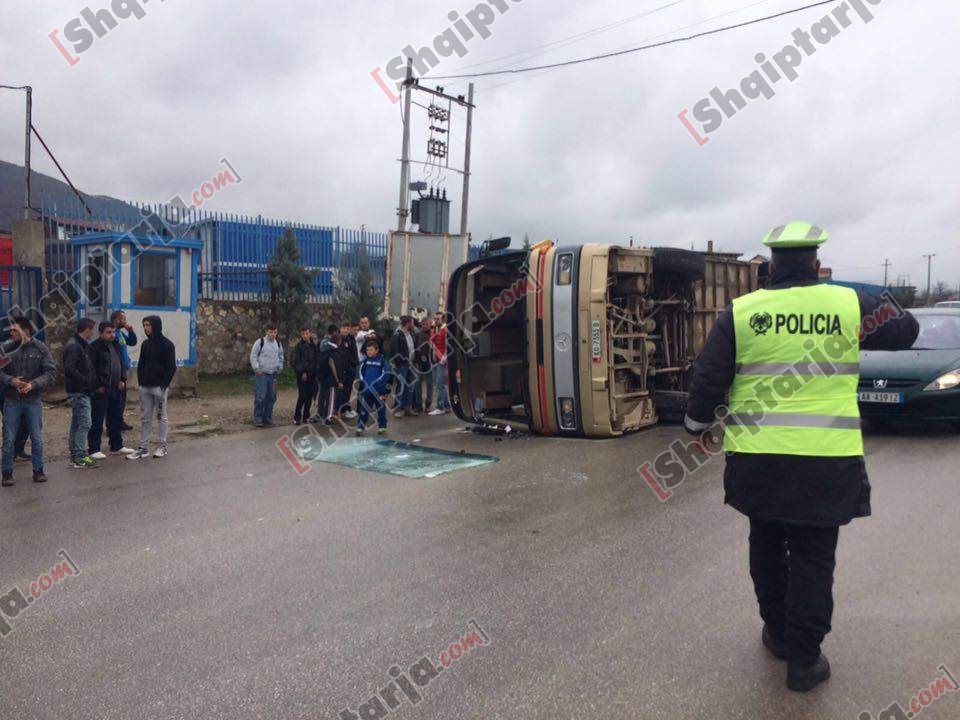 aksidentohet autobusi