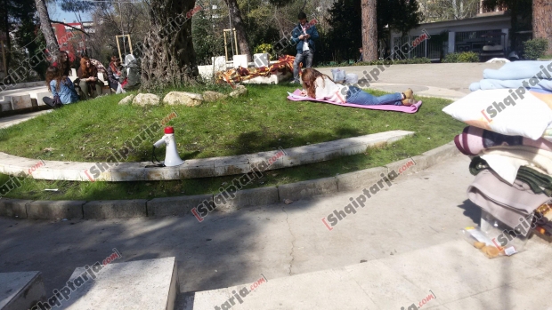 duke mesuar ne proteste