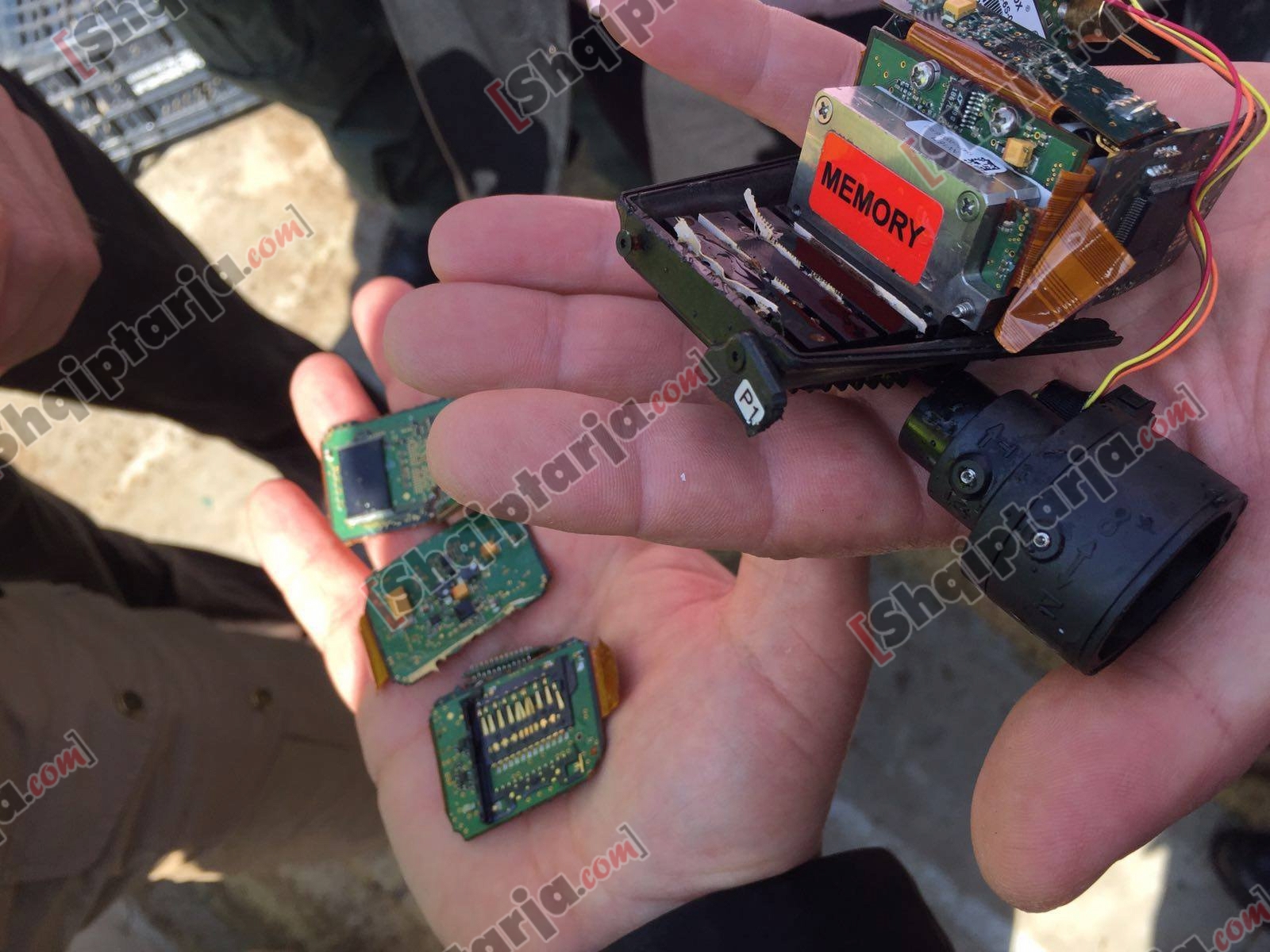 kutia e zeze e helikopterit