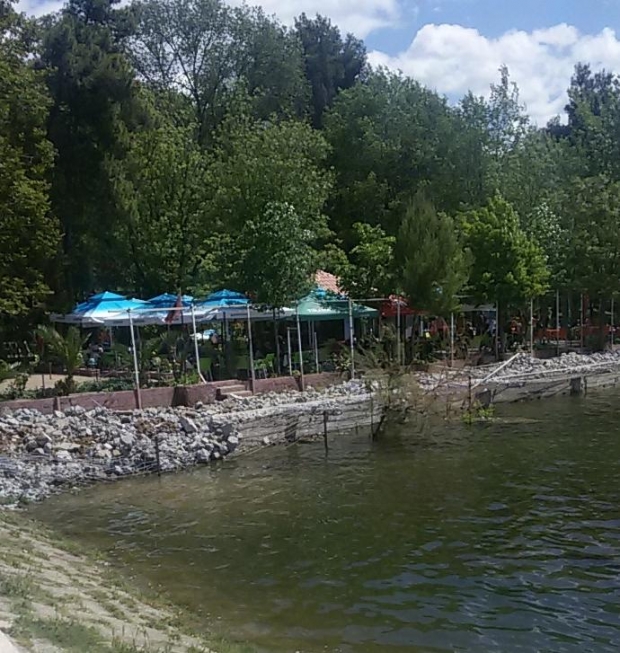 prishja ndertimeve te liqeni