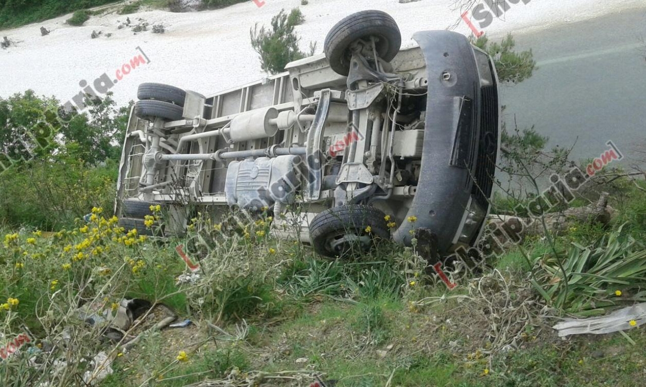 furgoni mallrave rrezuar