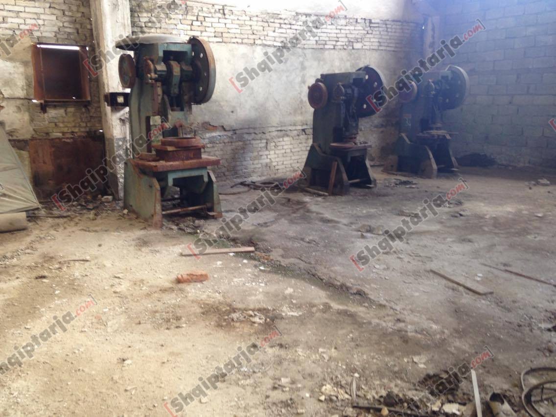 ambjentet uzina partizani