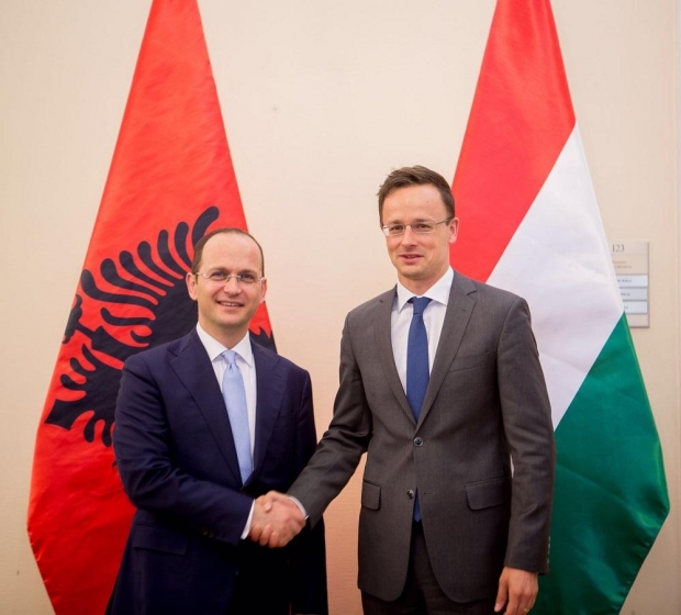 bushati ne hungari