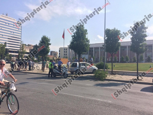 aksident tirane sheshi