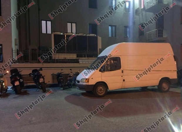 furgoni sekuestruar rinas