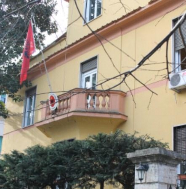 ambasada shqiptare
