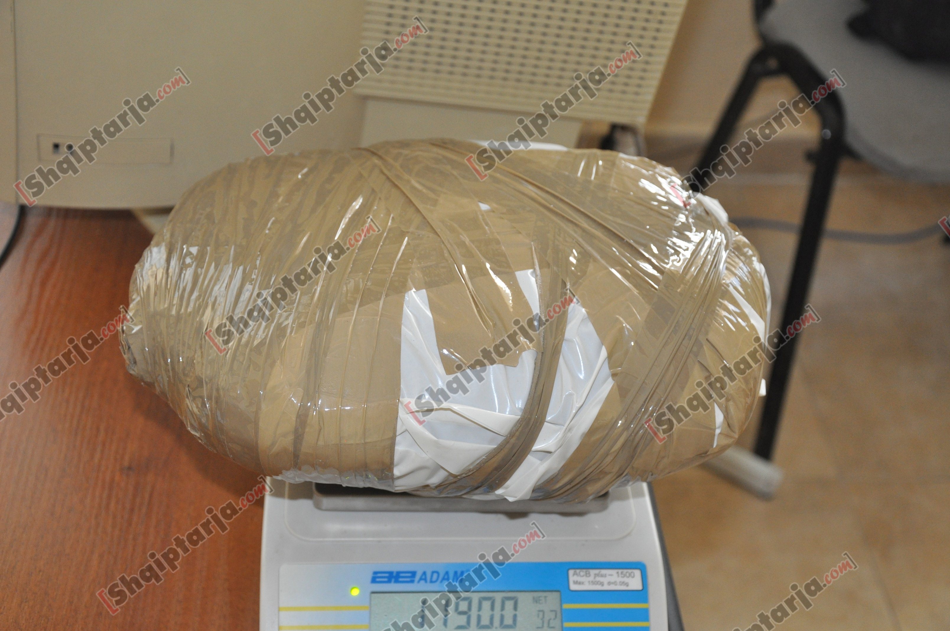 berat 2 kg hashash