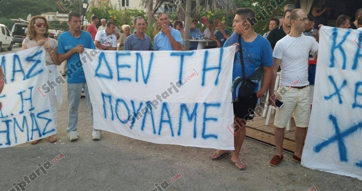 protesta ne himare