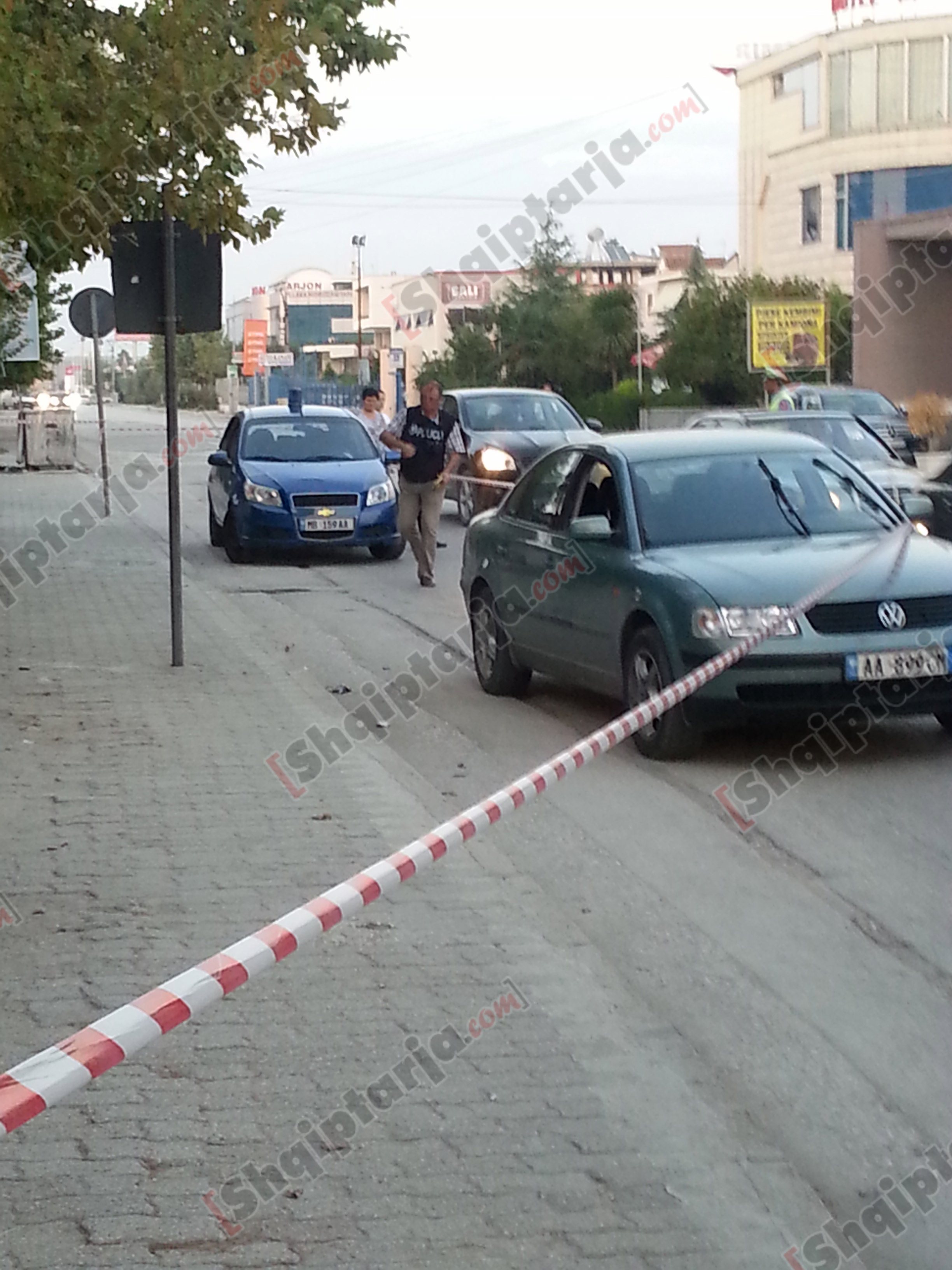 pasati i qelluar nga polici